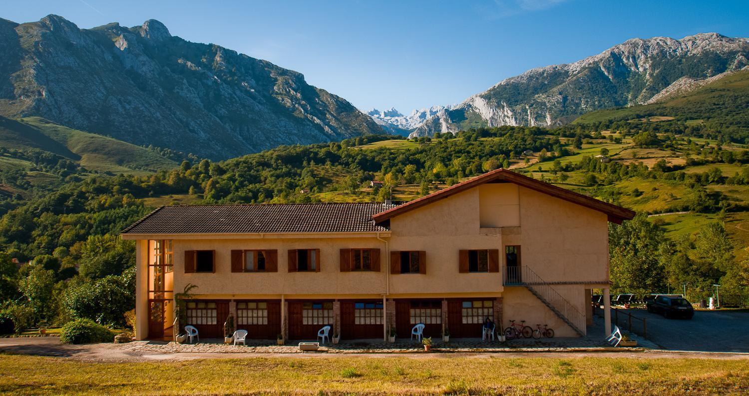 Hotel Torrecerredo Arenas De Cabrales Exterior photo